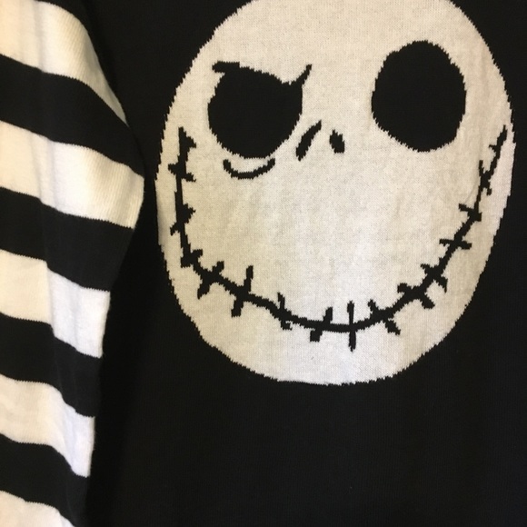NWT DISNEY NIGHTMARE BEFORE CHRISTMAS sweater - Picture 3 of 6